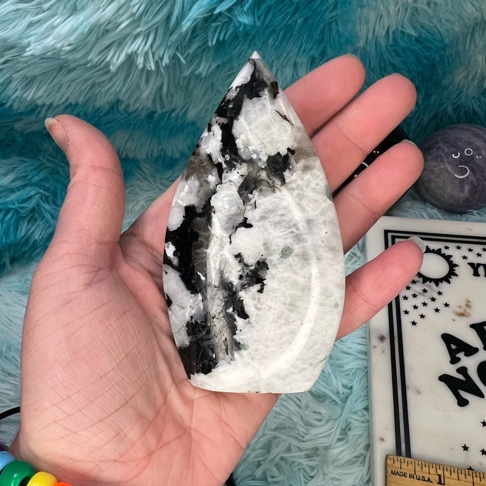 RAINBOW MOONSTONE CRYSTAL POINT